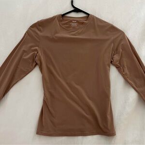 SKIMS Long Sleeve Tee in Brown